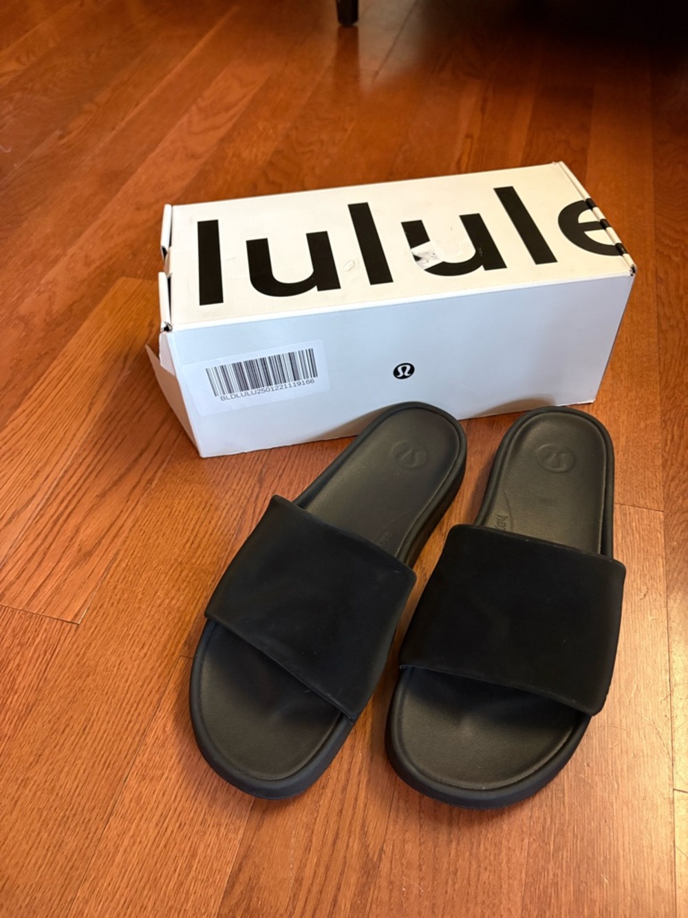 Lululemon Men's Restfeel Slide - Black Slide Sandals. Size 11